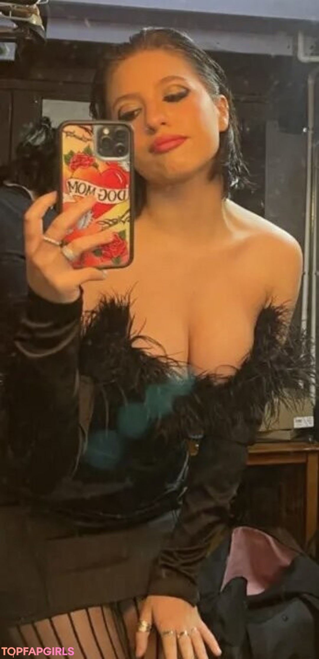 chubby small tits onlyfans pornos photos