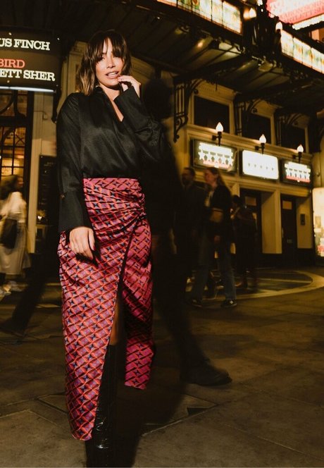 latina maid onlyfans art nude gallery