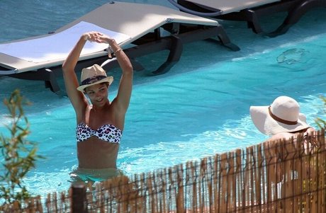 skinny ebony teen onlyfans free xxx picture