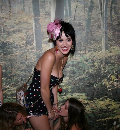 Katy Perry star free picture