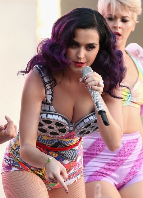 Katy Perry nude pornstar picture