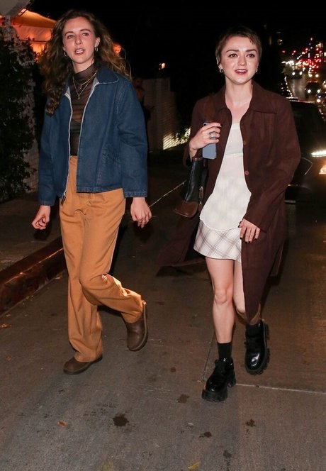 amateur asian onlyfans pretty picture