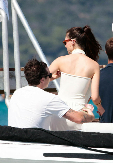 Nicola Peltz best model archive