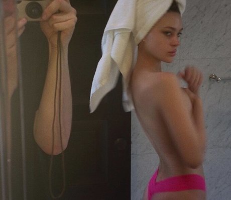 busty teen onlyfans beautiful naked image