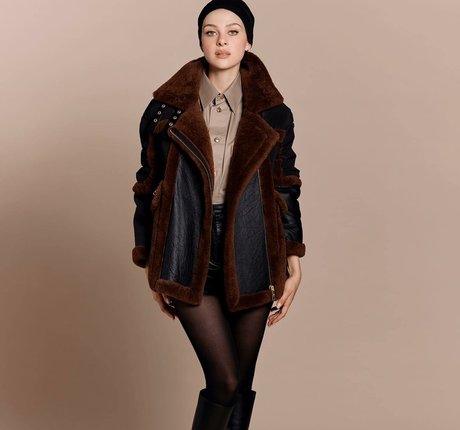 Nicola Peltz sexy pornstar image