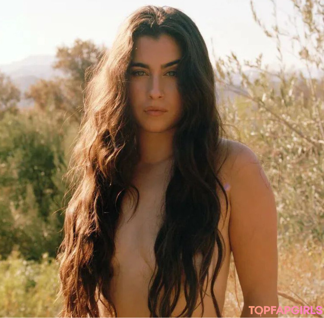 Lauren Jauregui nice star img