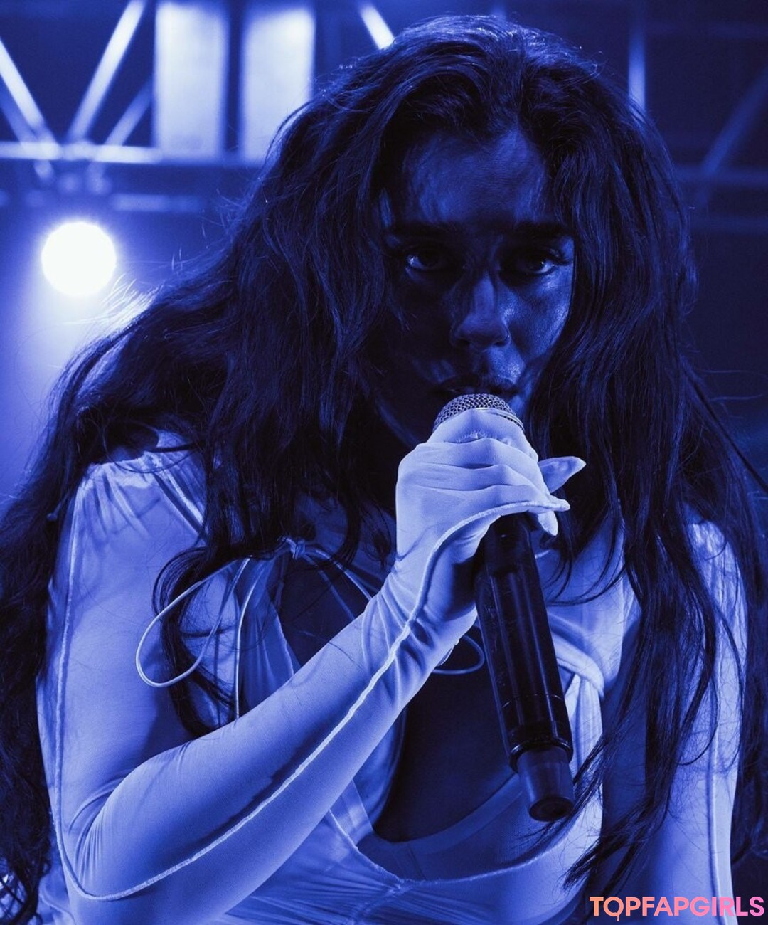 Lauren Jauregui porn model archive