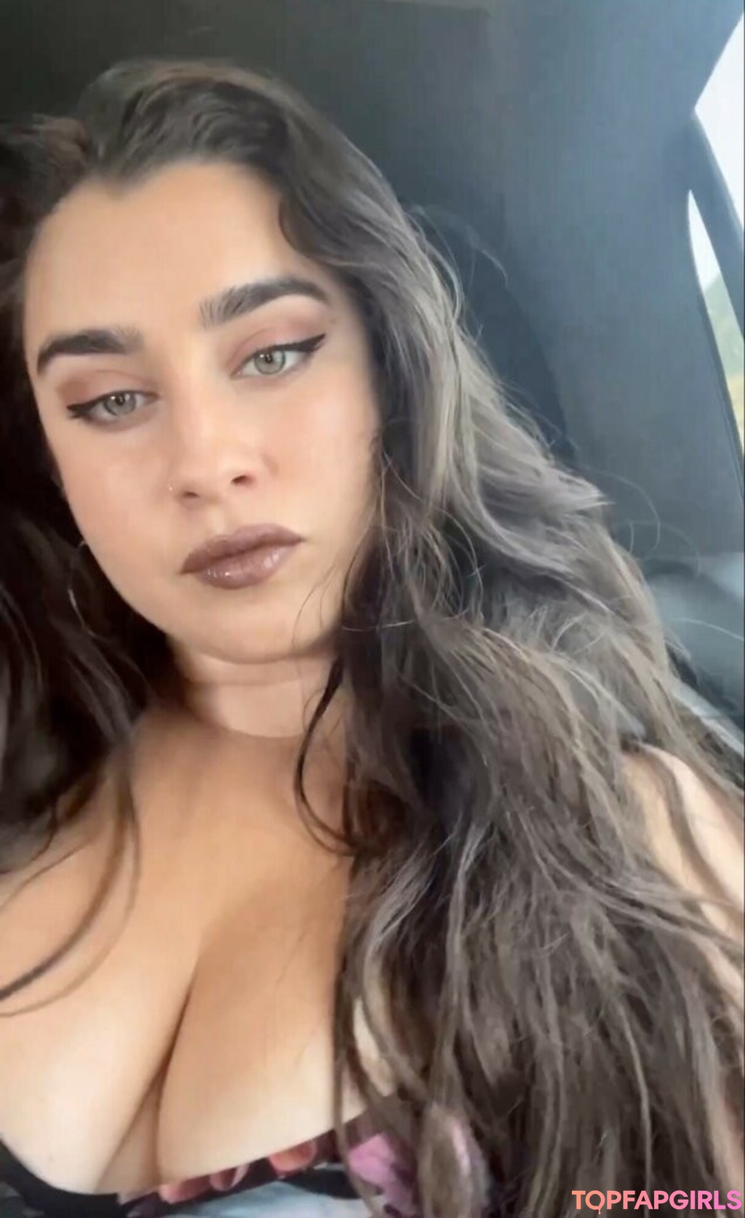 bimbo onlyfans pornographic pic