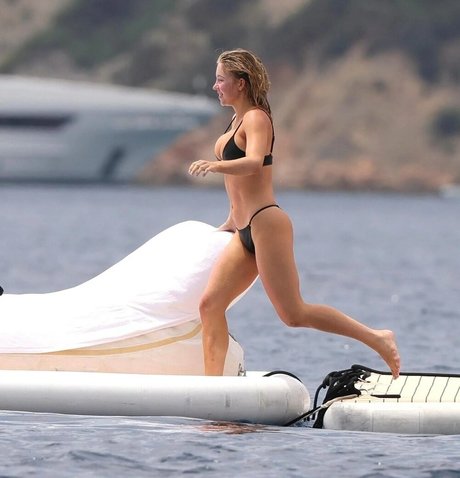 girlfriend experience onlyfans art porn img