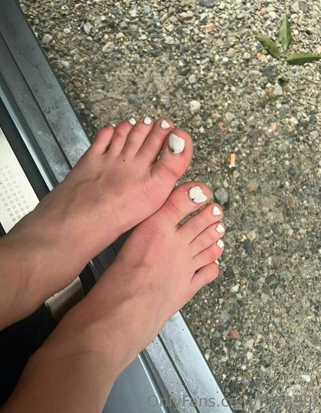 flora99f sexy actress picture