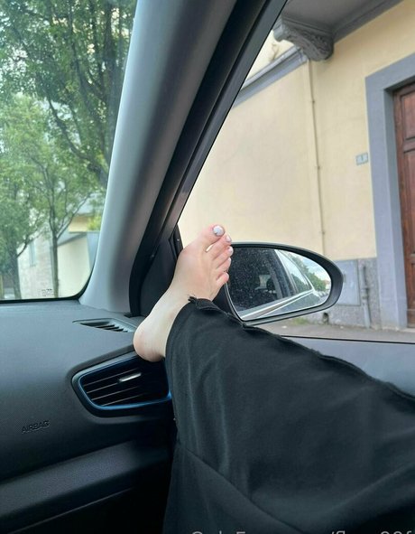 flora99f exclusive star img