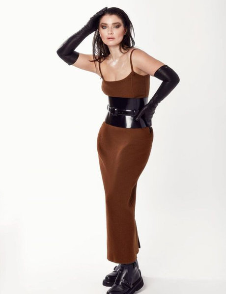 Eve Hewson high quality model picture