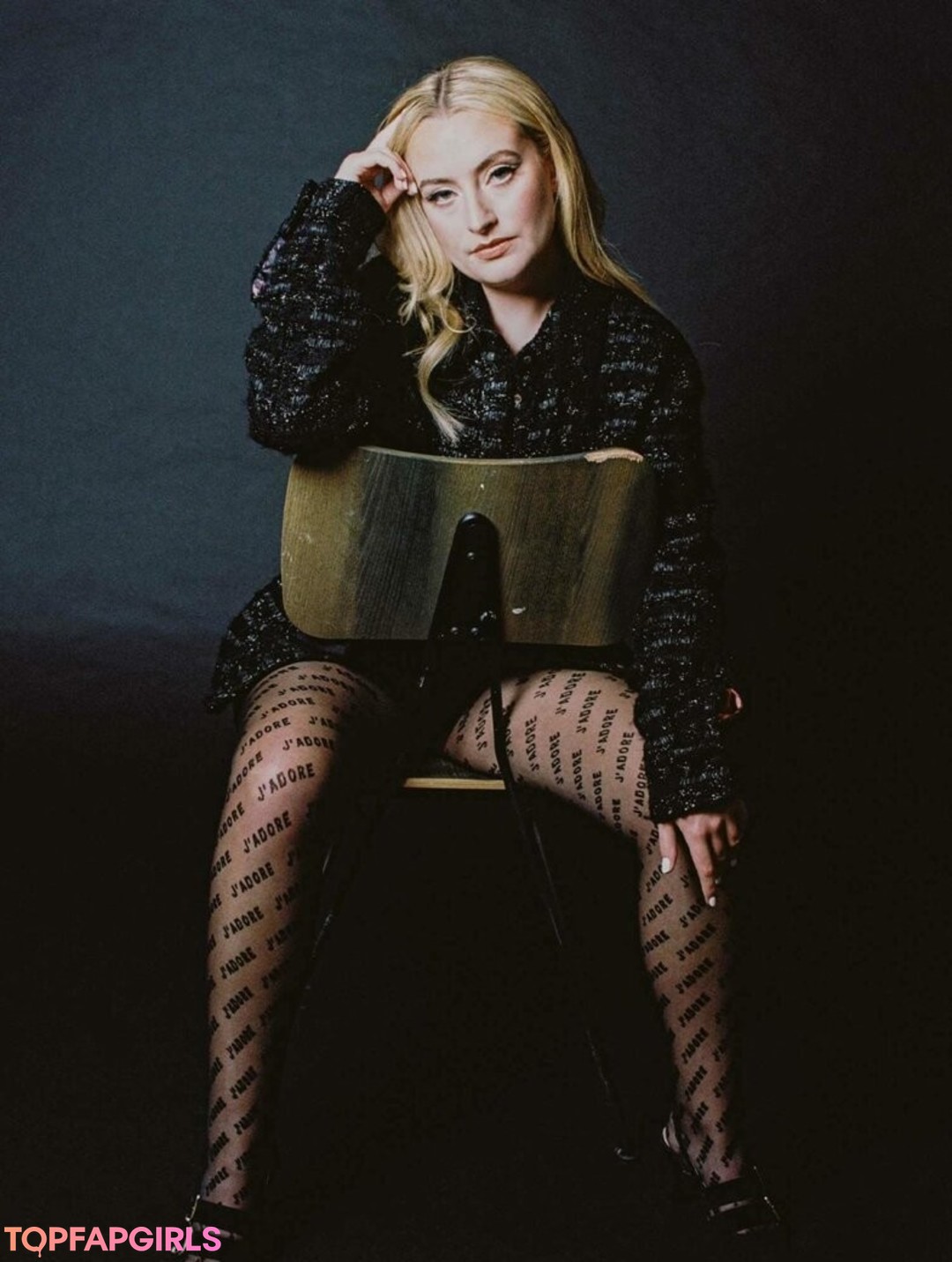 Amelia Dimoldenberg erotic actress photos