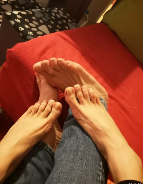 vivien6969 top profile image