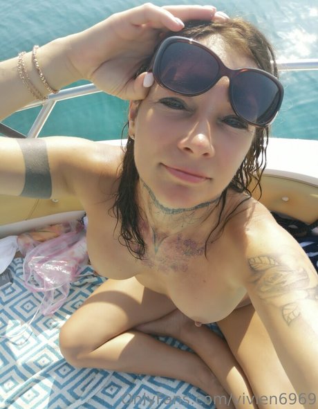 vivien6969 model adult pics