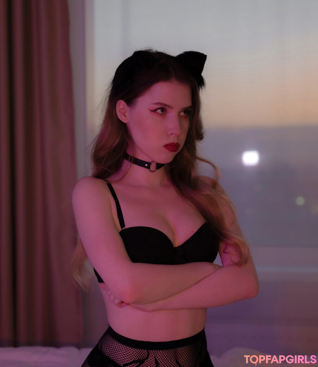 ASMR MOOD hot model img