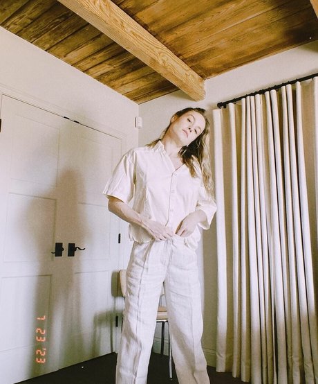 Brie Larson profile image