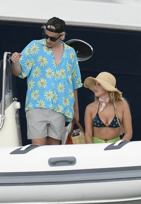 french mature onlyfans beautiful porn photo