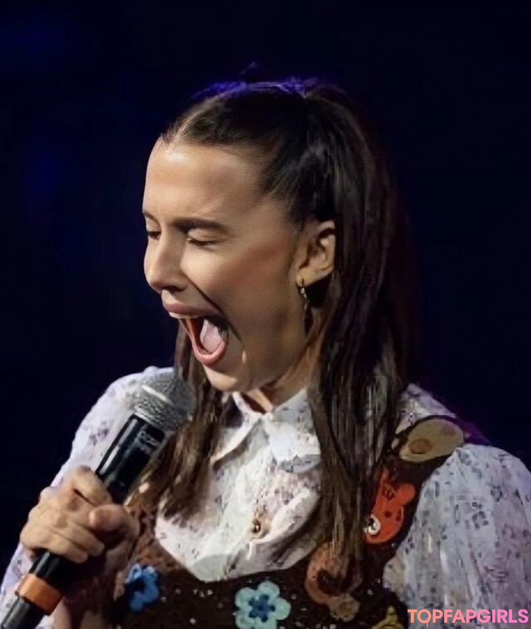 Millie Bobby Brown free pornstar archive