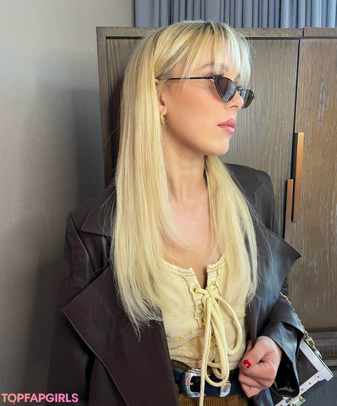 blonde masturbation onlyfans sexy xxx archive