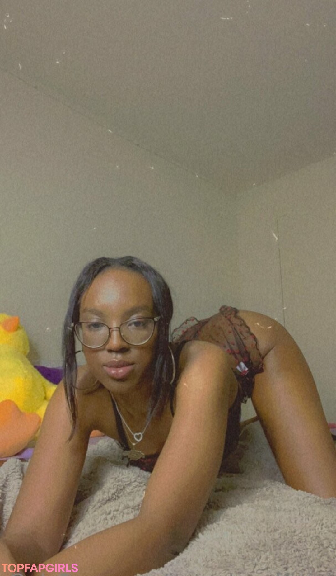 itstaylor official hot actress img