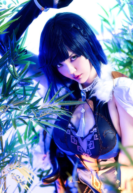 Ying Tze porn model images