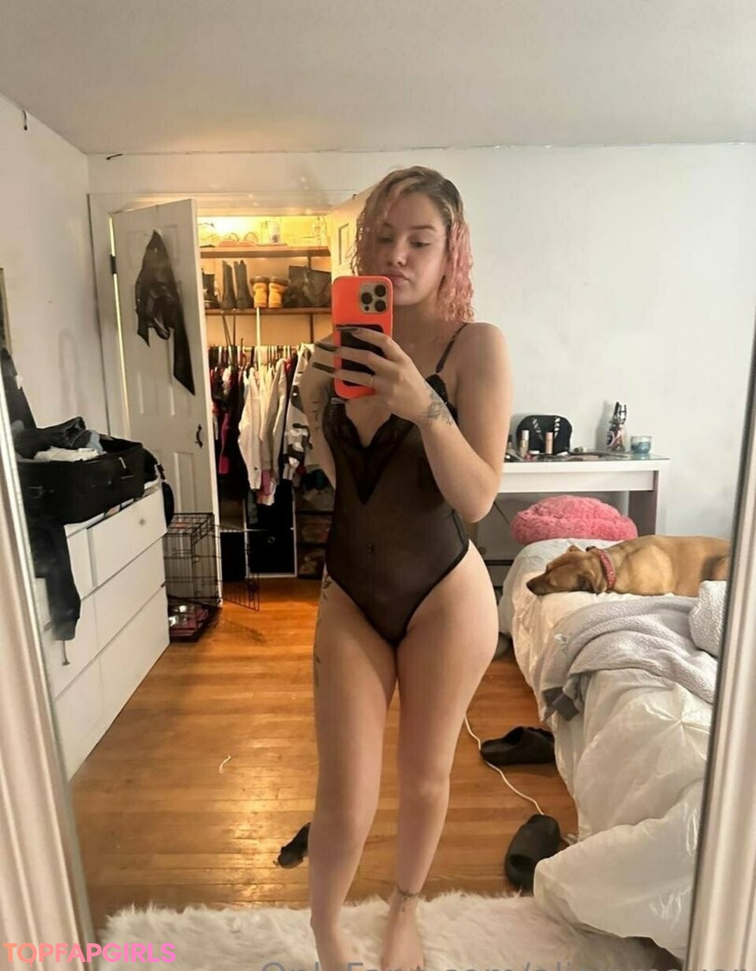aliciamayer top profile image