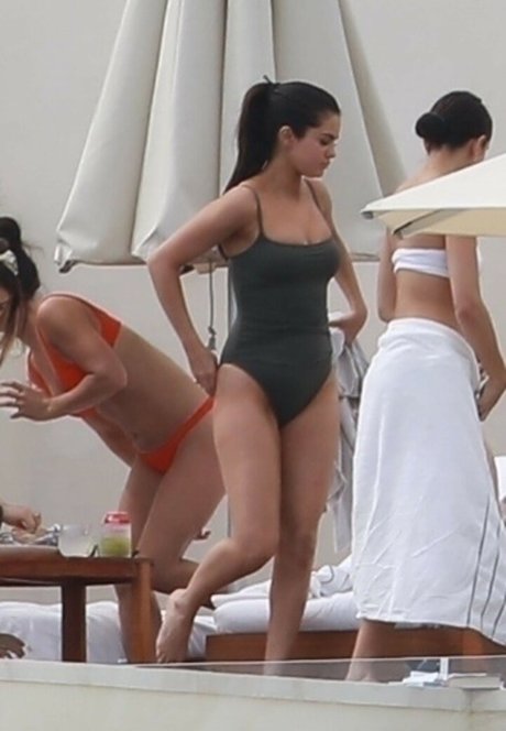 redhead threesome onlyfans hot xxx images