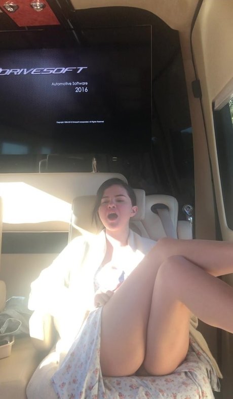 barista onlyfans sexy nudes pictures