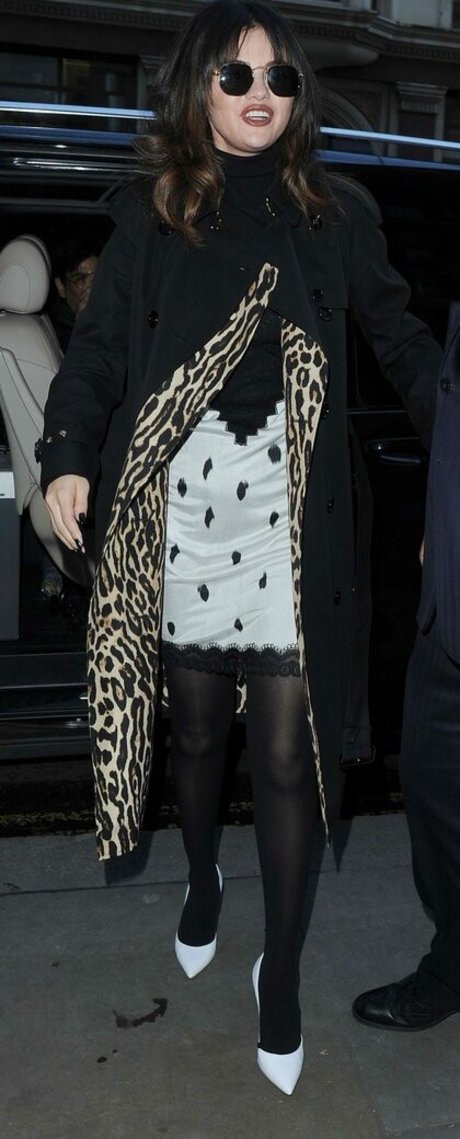 Selena Gomez nude actress photos