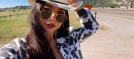 CarolineKwan perfect actress images