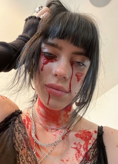 Billie Eilish model exclusive image