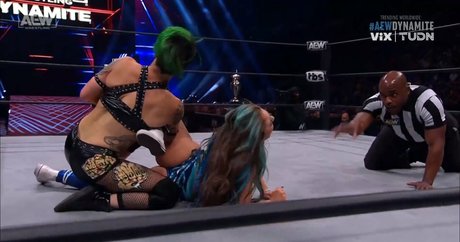 military girls onlyfans pretty image