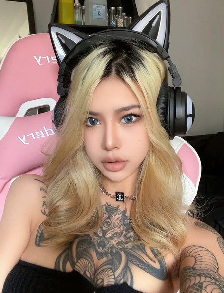 Deer white sexy pornstar archive