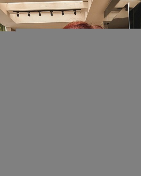 Karol Queiroz nice actress gallery