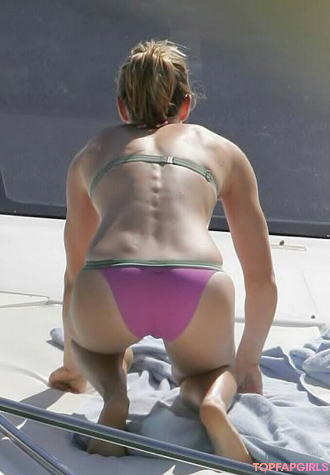 Jessica Biel exclusive star gallery