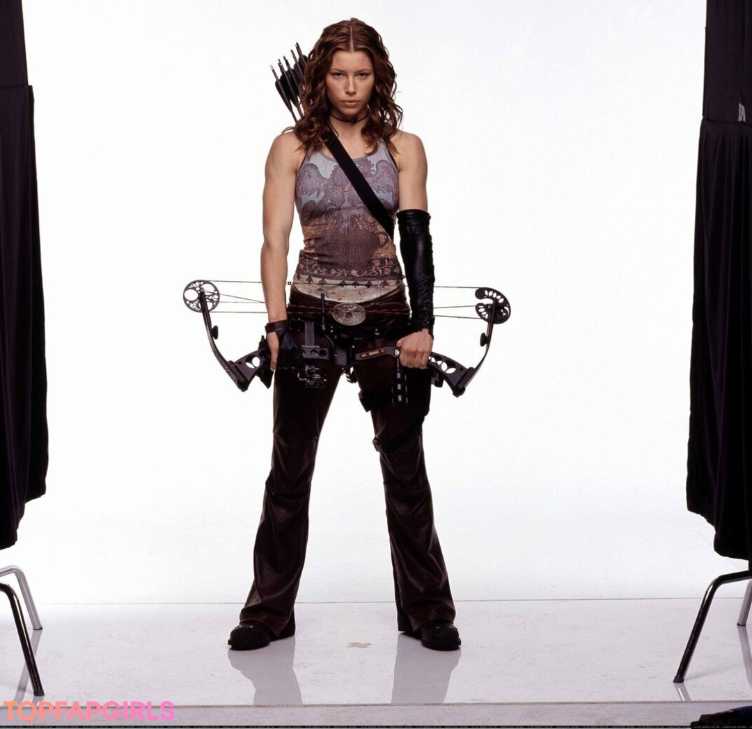 Jessica Biel naked actress pic