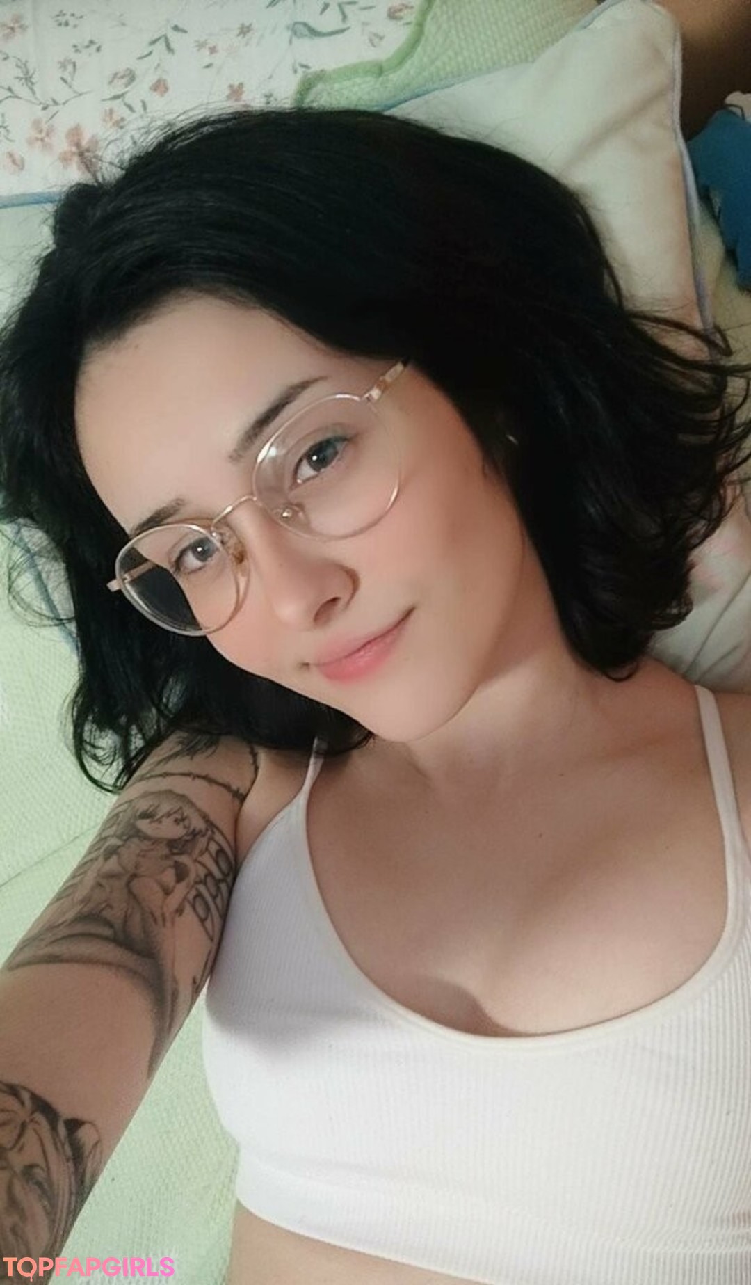 curvy star onlyfans free nude pic