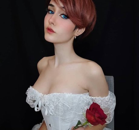 white shemale onlyfans hd photo