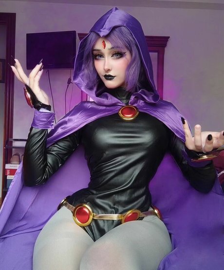 Nyukix beautiful model image