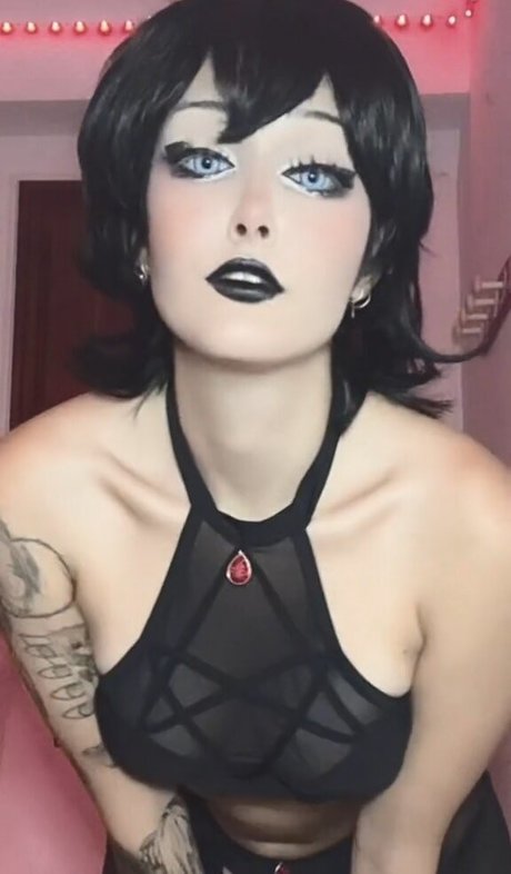 black princess onlyfans pornographic images