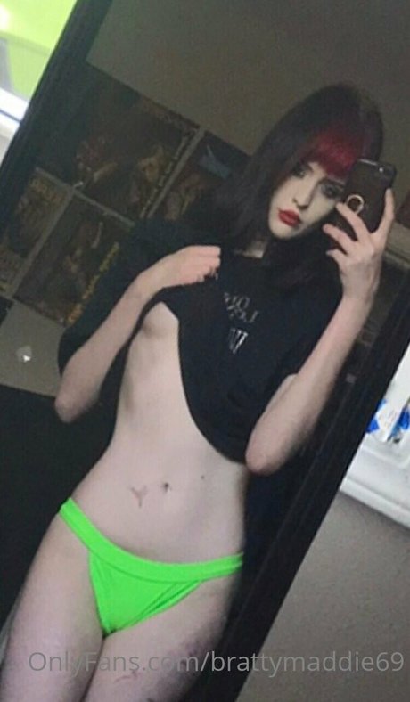 brattymaddie666 erotic pornstar pics
