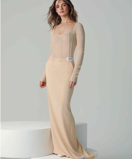 Freya Allan star sex img