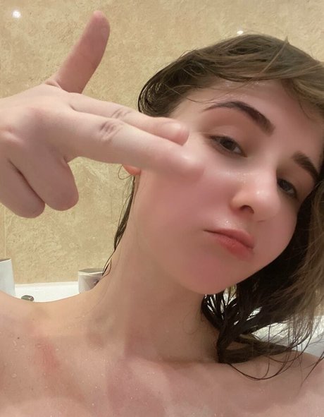 Zefirka natsuki model porn gallery