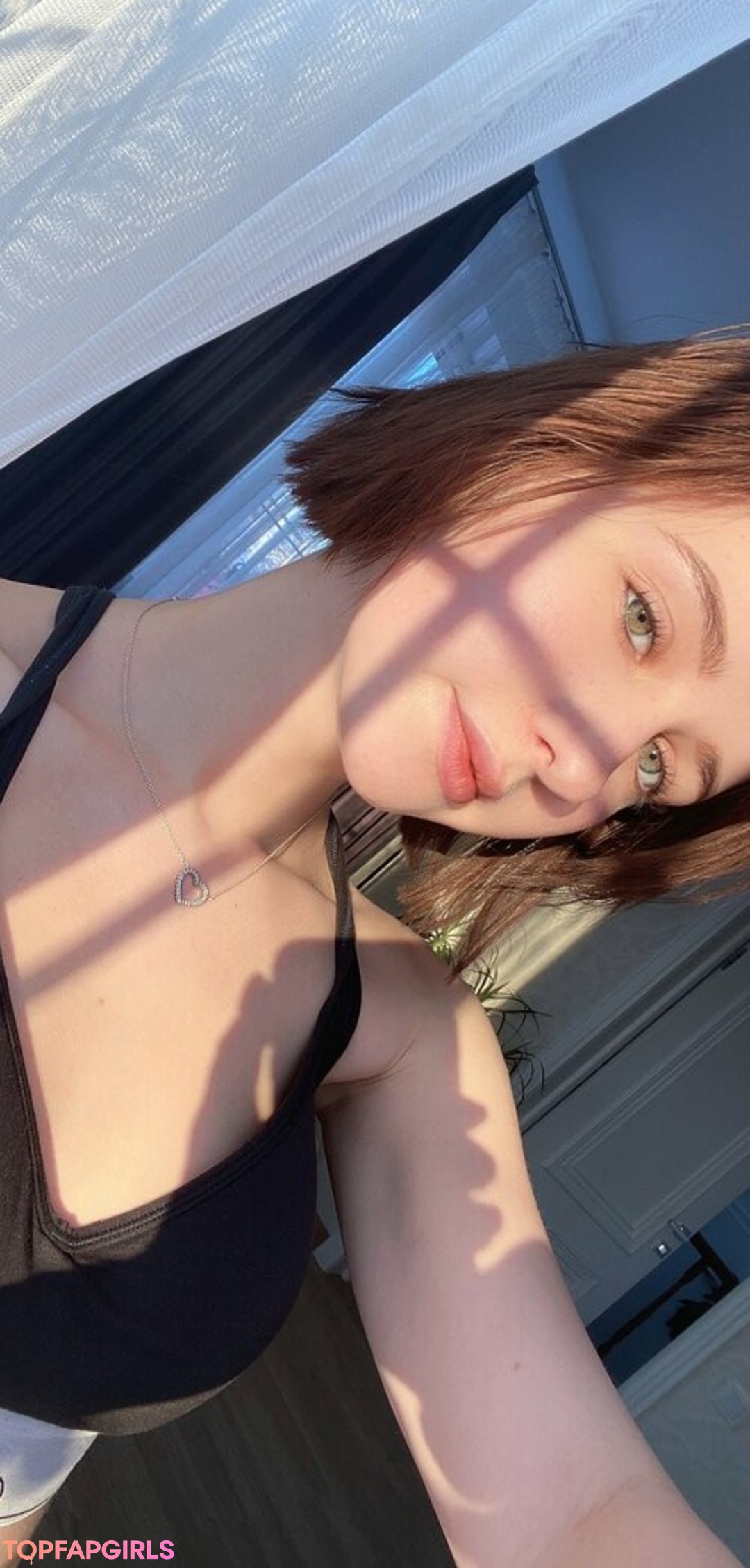 blonde babe onlyfans sexy pics