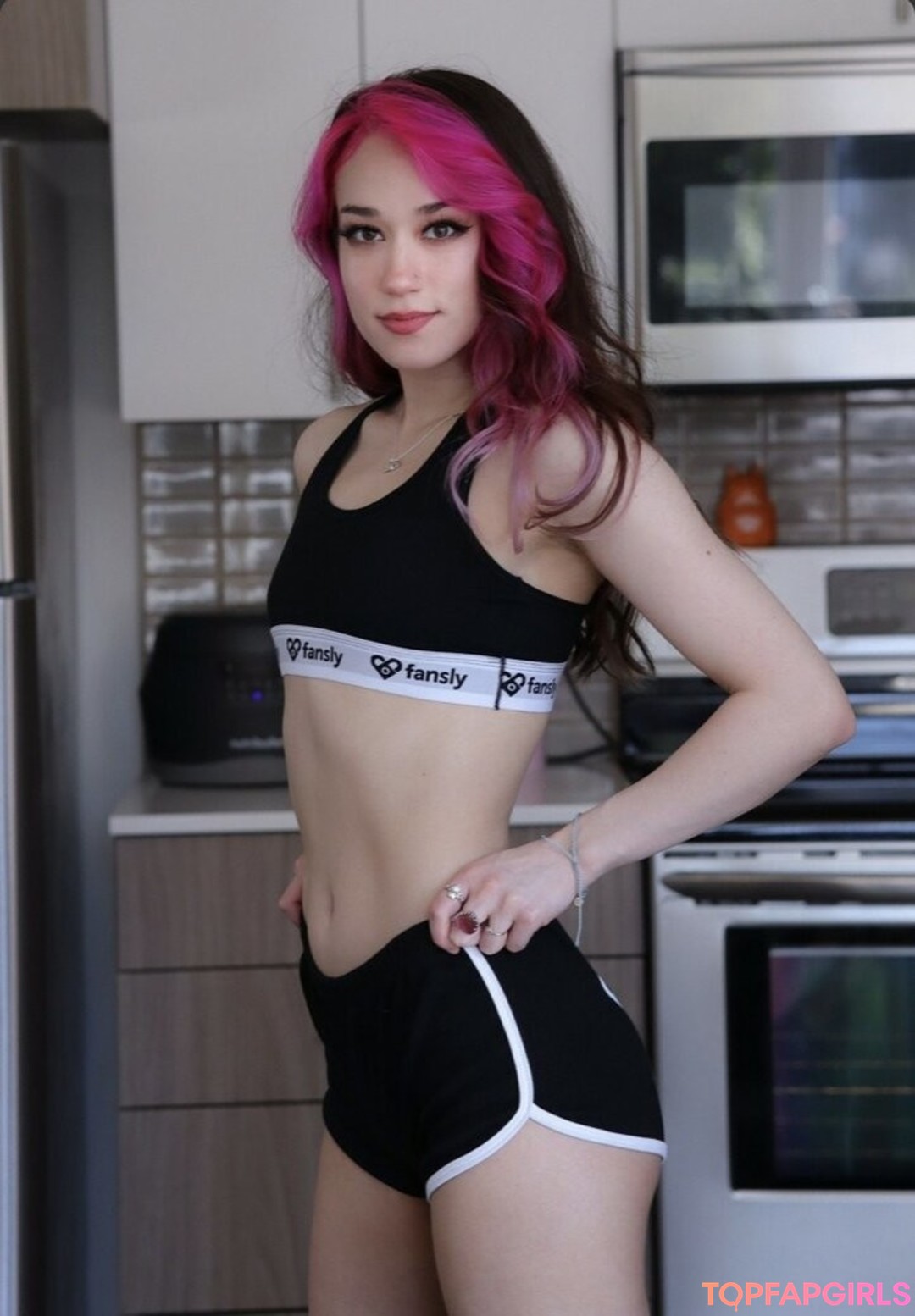 QueenTofu pornstar high quality img