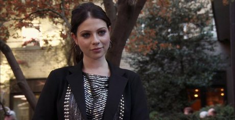 Michelle Trachtenberg star hot pics