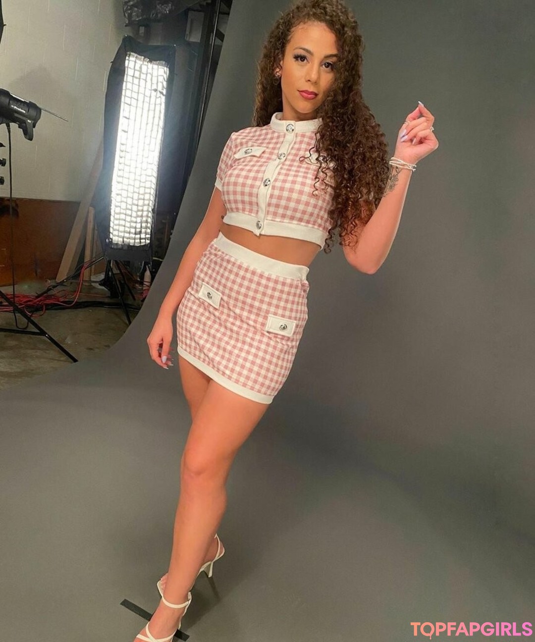 Samantha Irvin pornographic actress images