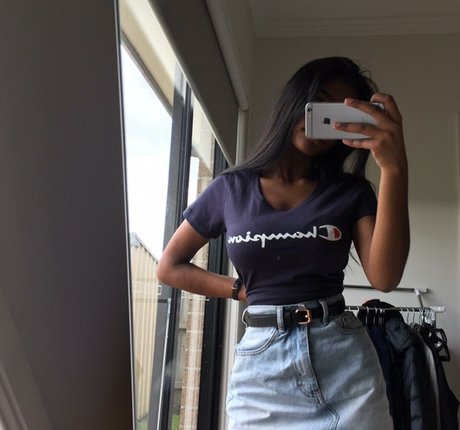 shreya naidoo model hot image