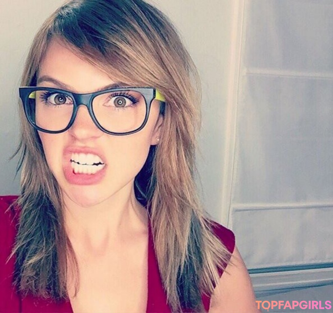 Aimee Richelle Teegarden pornstar beautiful gallery